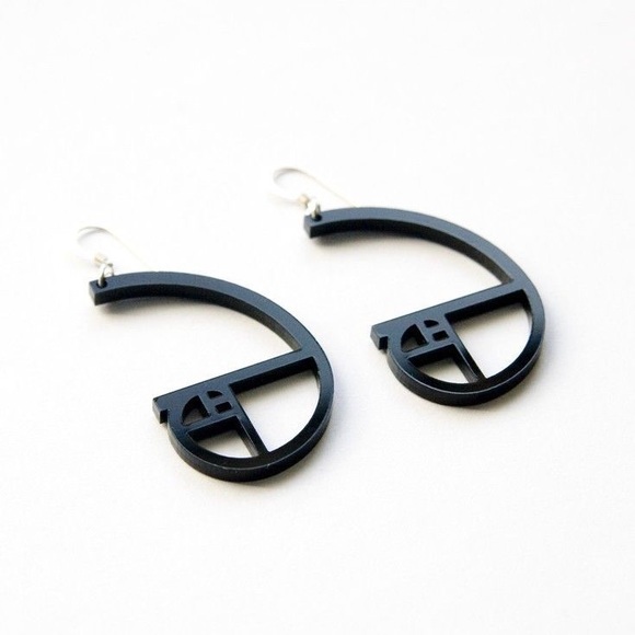 Platique Jewelry - 🐧PLASTIQUE SPIRAL ACRYLIC EARRINGS🐧